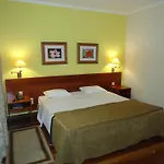 Camoes Hotel 4*