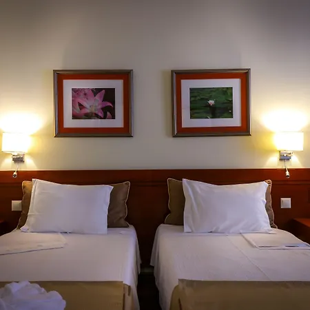 Camoes Hotel Ponta Delgada
