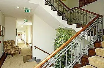 Camoes Hotel 4*