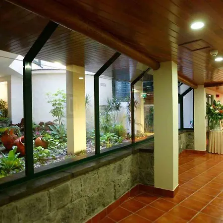 호텔 Camoes Ponta Delgada