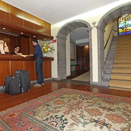 Camoes Ponta Delgada