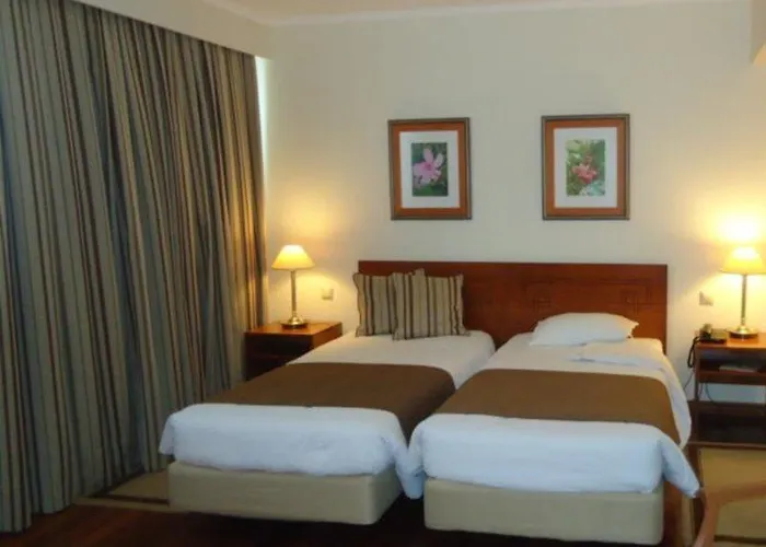 Camoes Ponta Delgada