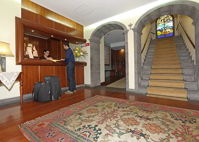 Camoes Ponta Delgada