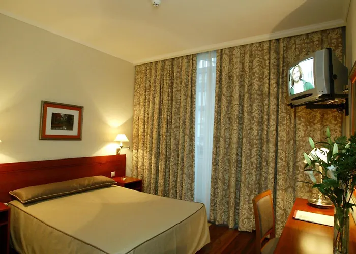Hotel Camoes 4*